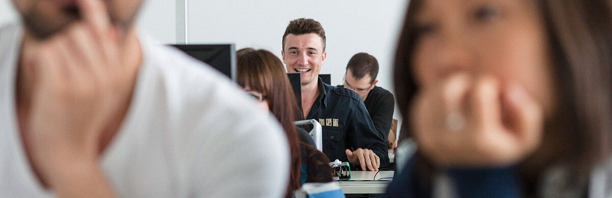 Student im Unterricht